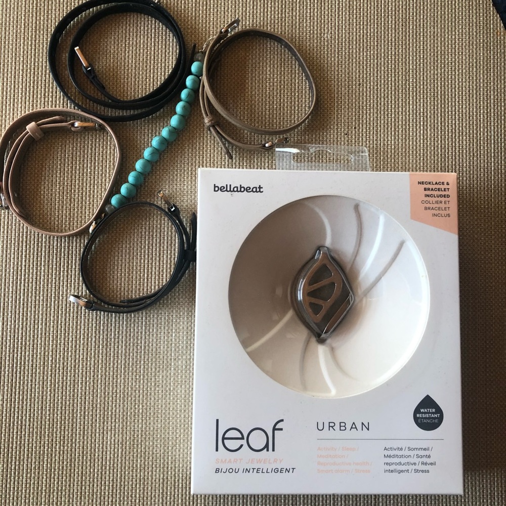 Bella Beat Leaf
